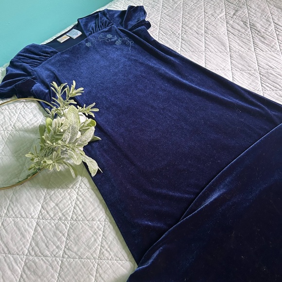 Vintage New Moves Retro Velvet Like Midi Dress - Picture 3 of 12